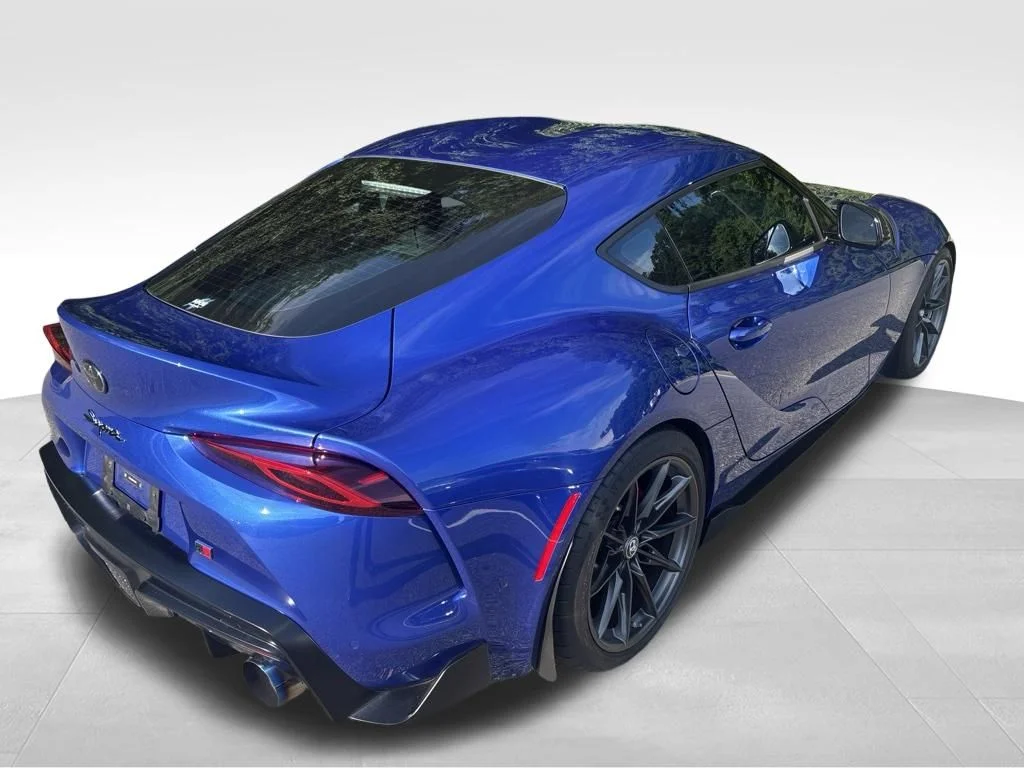 Used 2025 Blue Toyota 3.0 Premium image 7