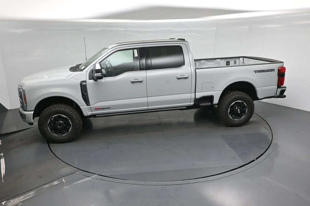 New 2026 Avalanche Ford Platinum image 41