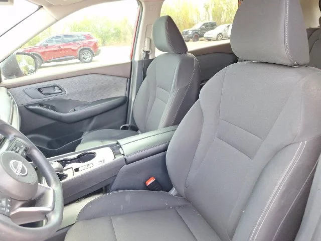 Certified Used 2023 Red Nissan S image 10