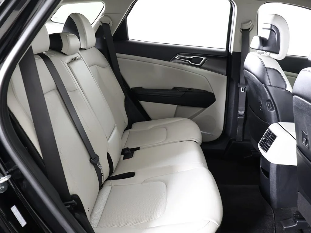 Used 2024 Black Kia EX image 33