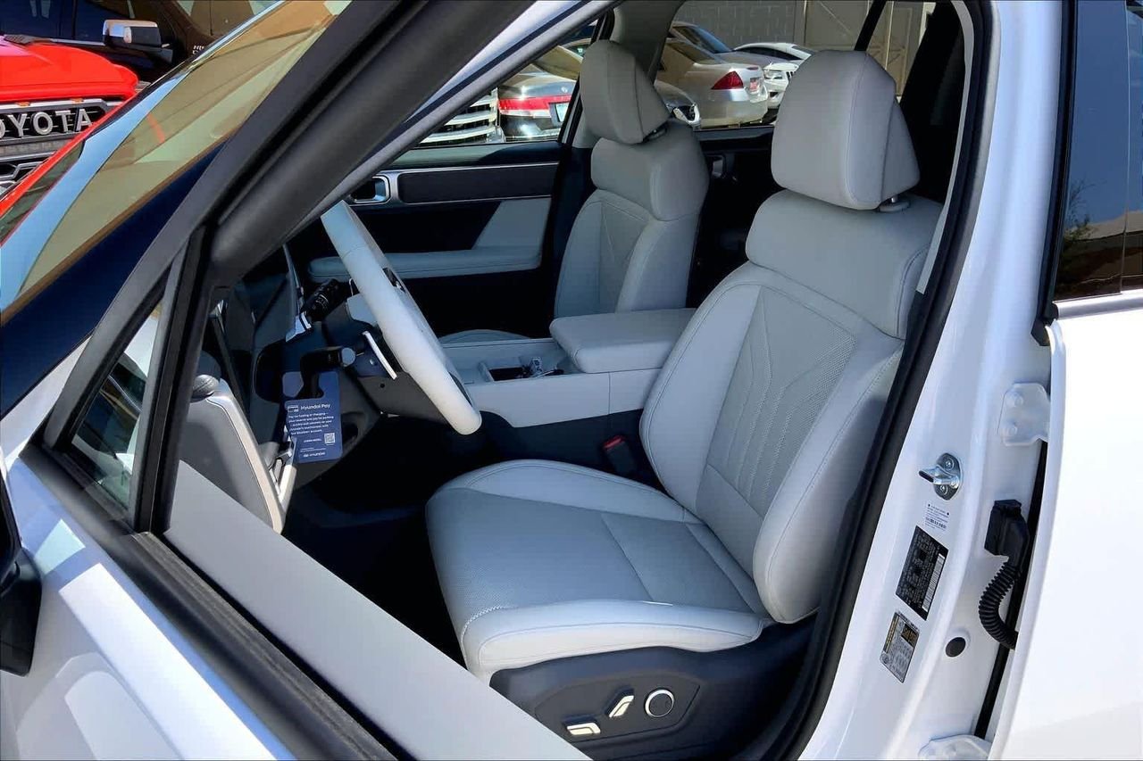 New 2026 Serenity White Hyundai SEL AWD image 7