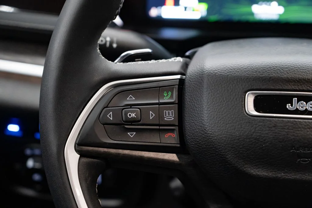 Used 2023 Black Jeep 4xe image 16