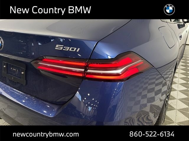 2026 BMW 5 Series 530i - Photo 17