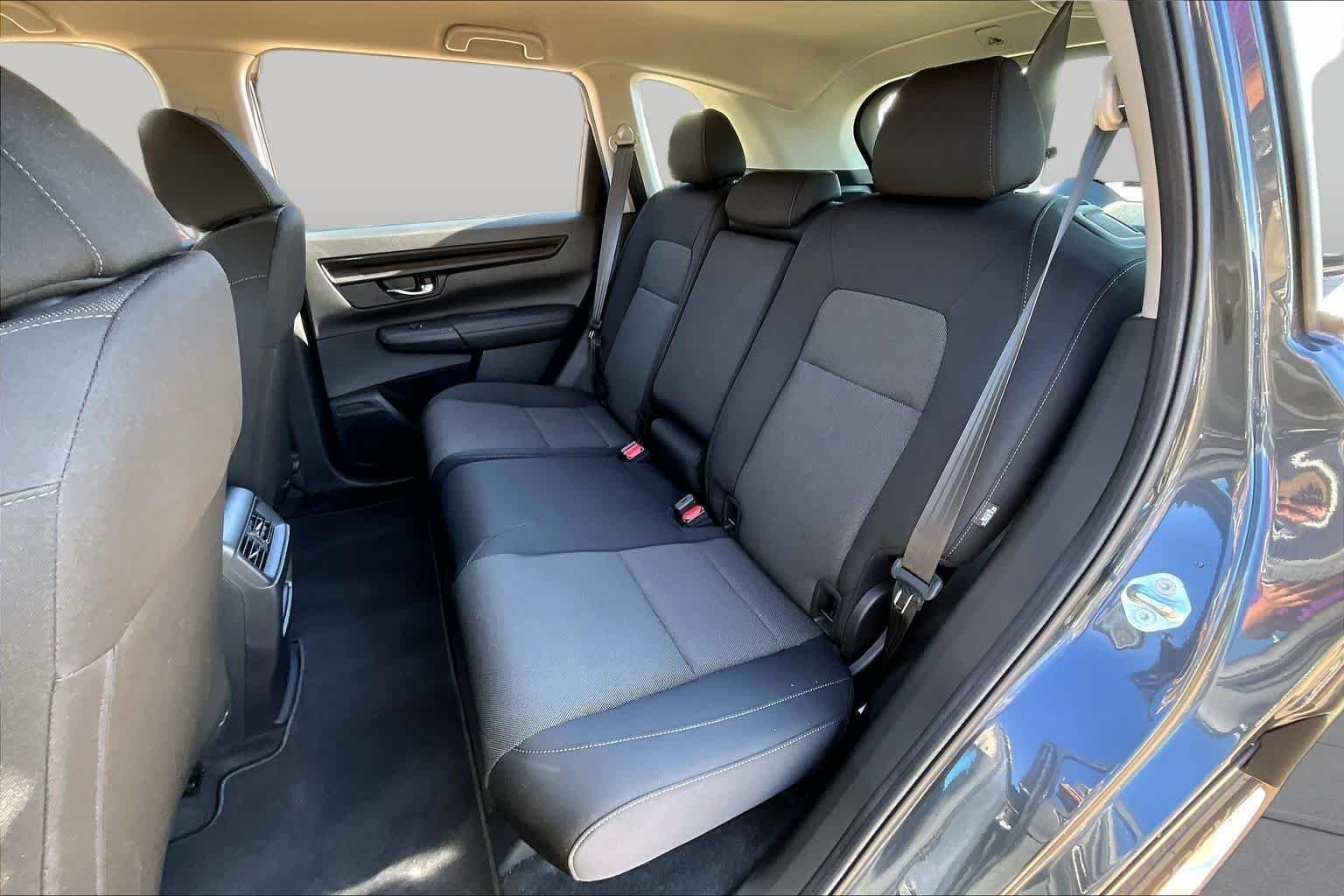 Used 2024 Meteorite Gray Metallic Honda LX image 17