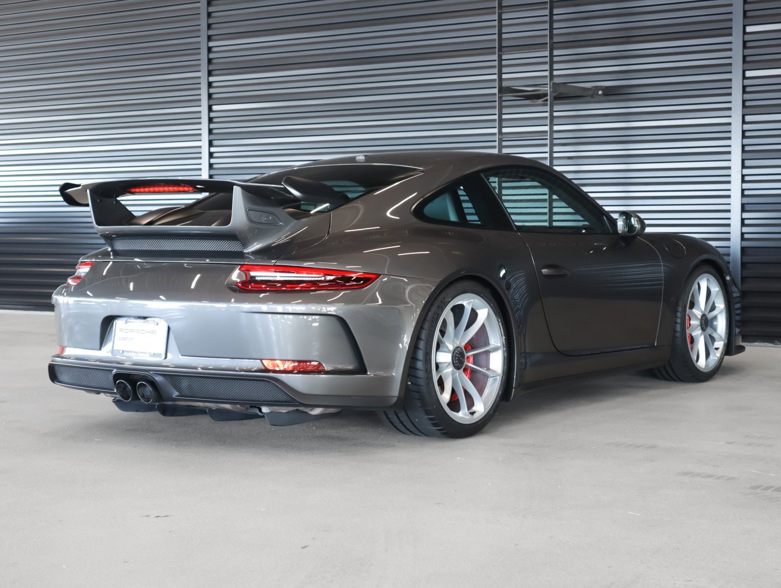 Used 2018 Agate Grey Metallic Porsche GT3 Coupe image 10