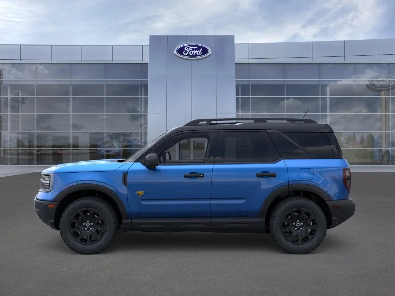 New 2026 Velocity Blue Metallic Ford Badlands image 39