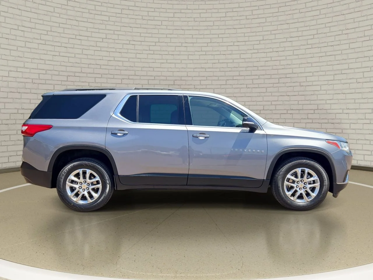 Used 2021 Satin Steel Metallic Chevrolet LT image 3