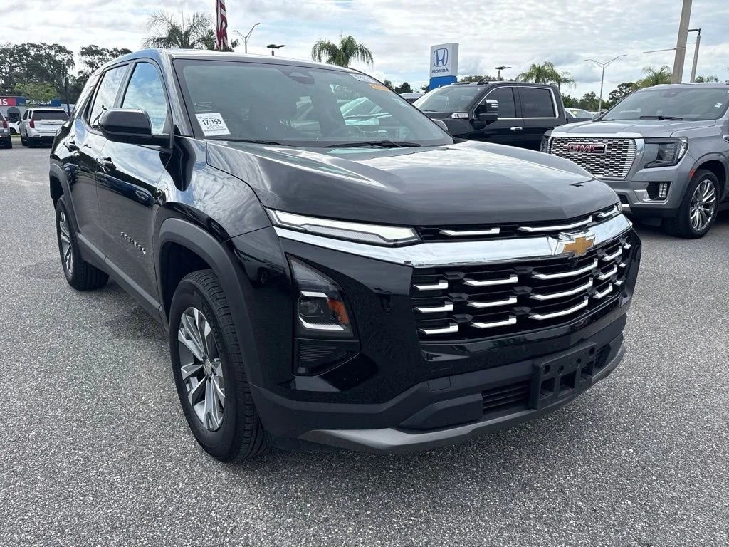 Used 2025 Mosaic Black Metallic Chevrolet LT image 5