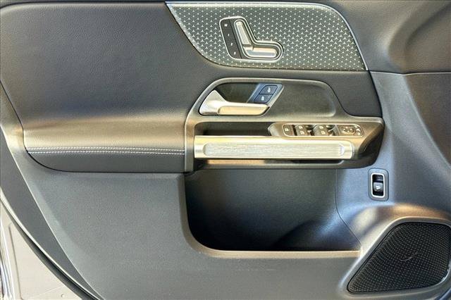 New 2026 Mountain Grey Metallic Mercedes-Benz GLB 250 image 46