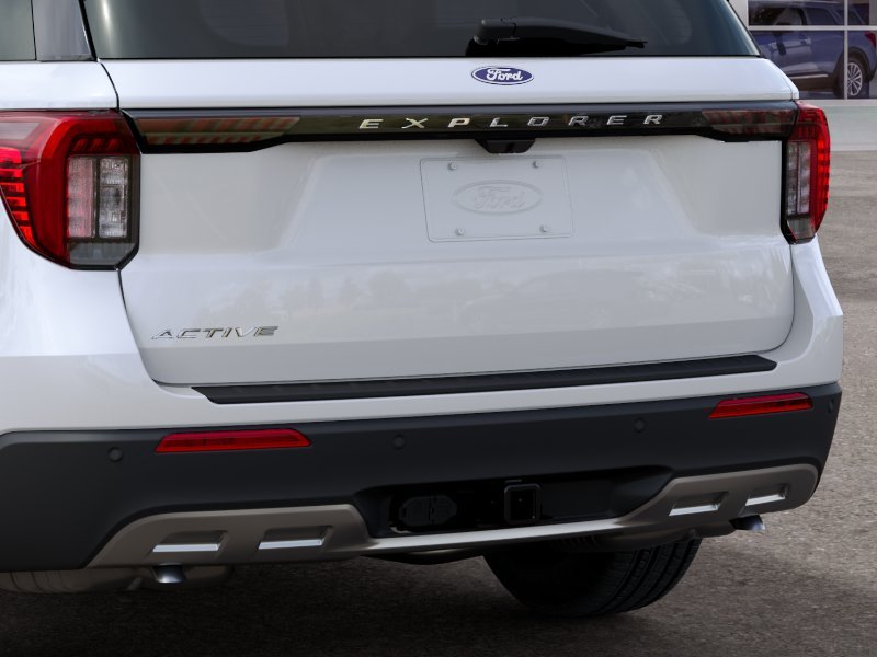 New 2027 Star White Metallic Tri-Coat Ford Active image 46