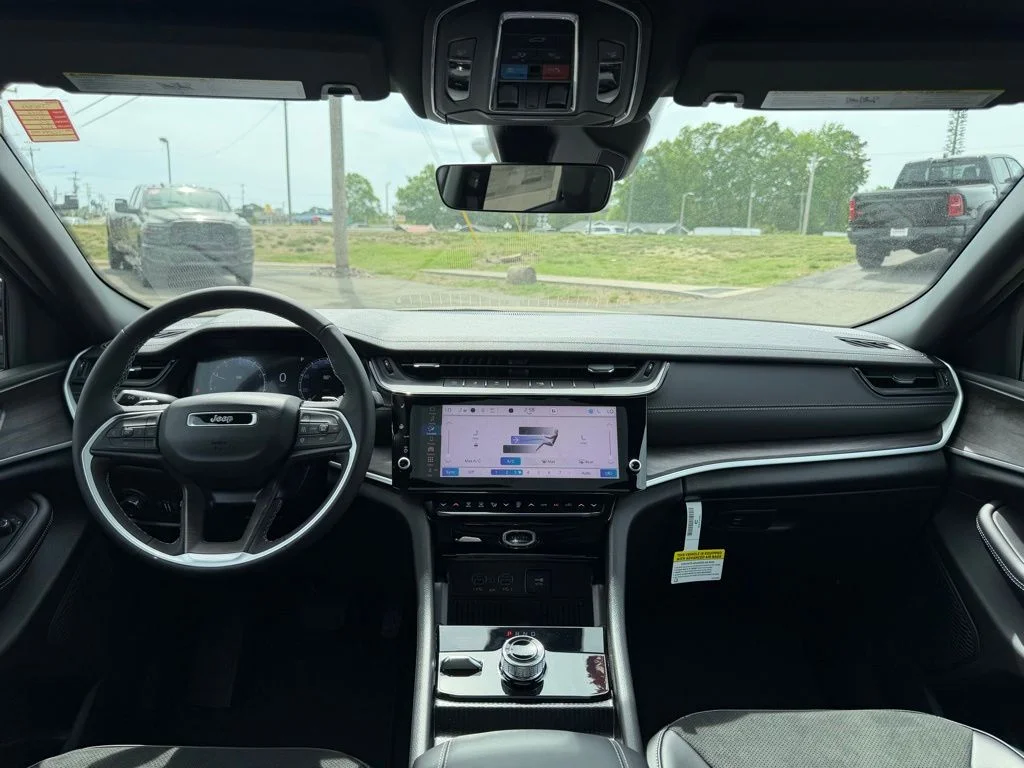 New 2026 Red Jeep Altitude image 38