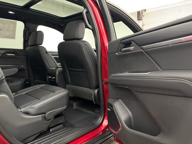 New 2026 Volcanic Red Tintcoat GMC Elevation image 36