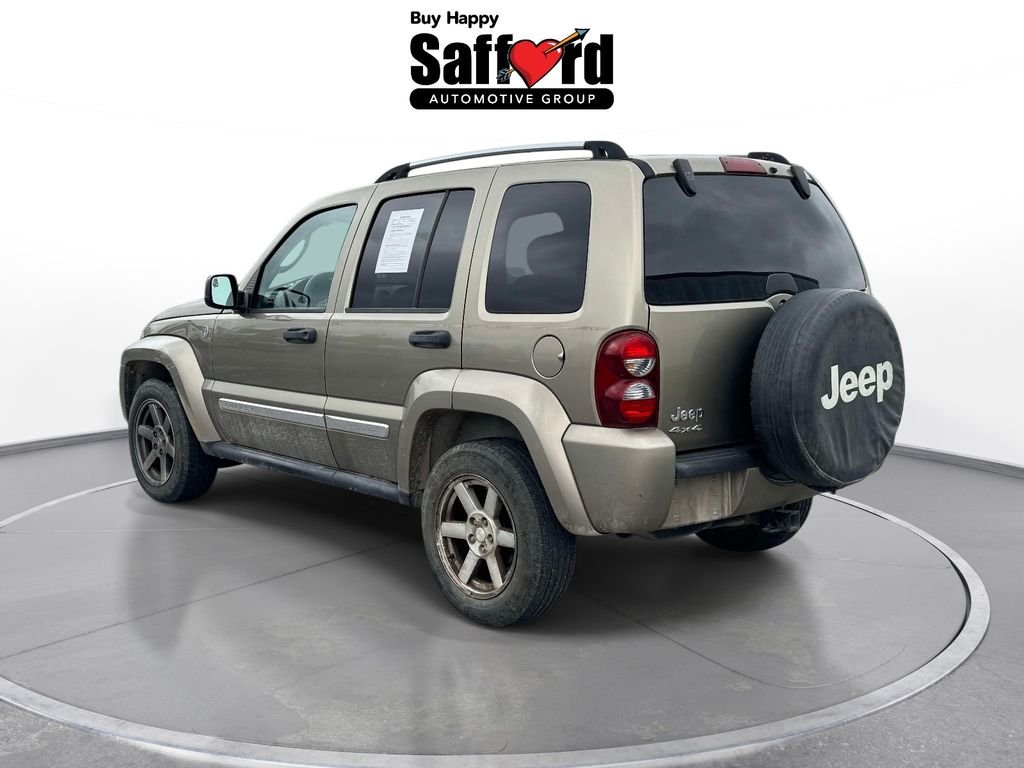 Used 2005 Beige Jeep Limited image 6