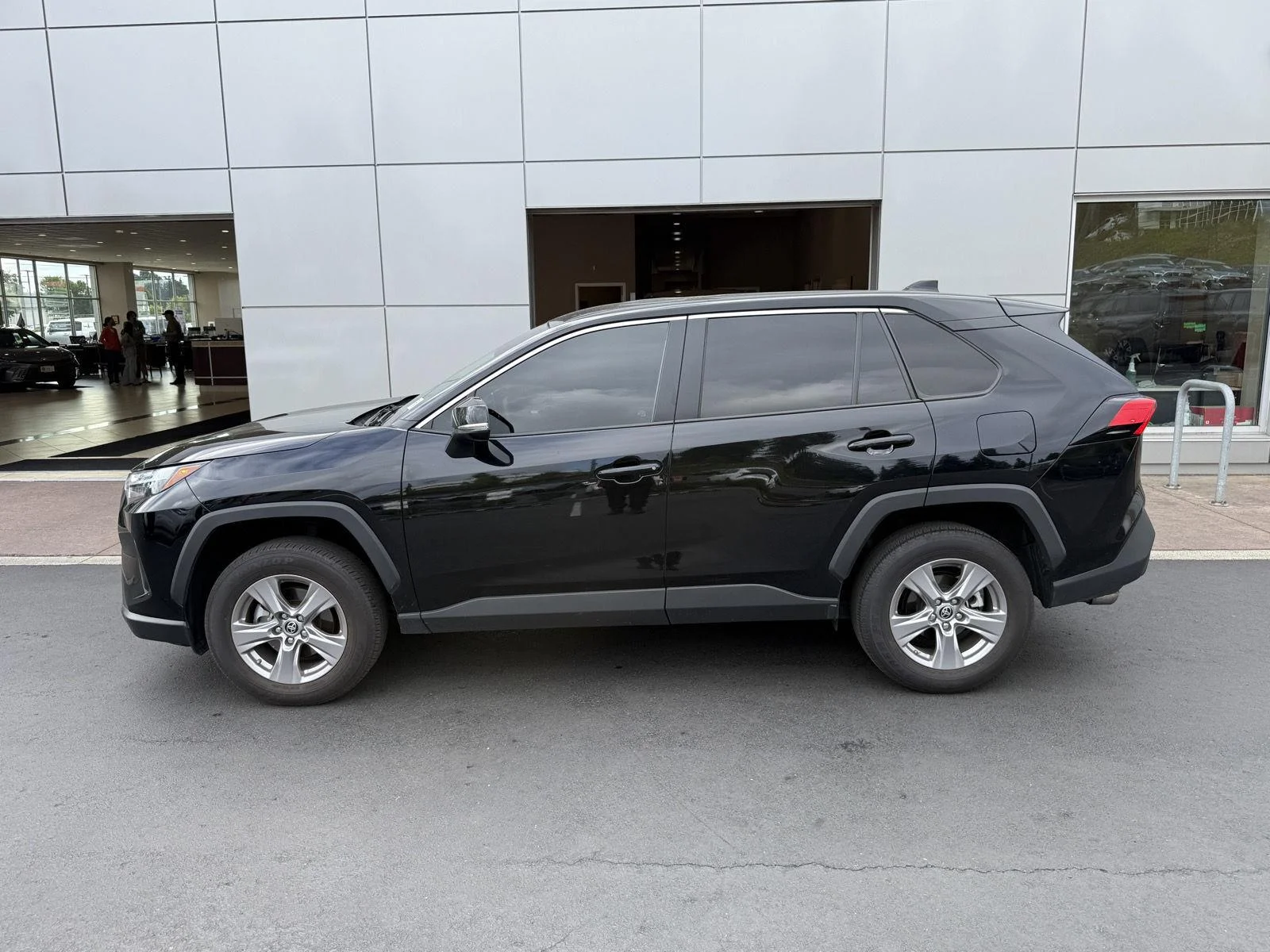 Used 2025 Midnight Black Metallic Toyota LE image 2