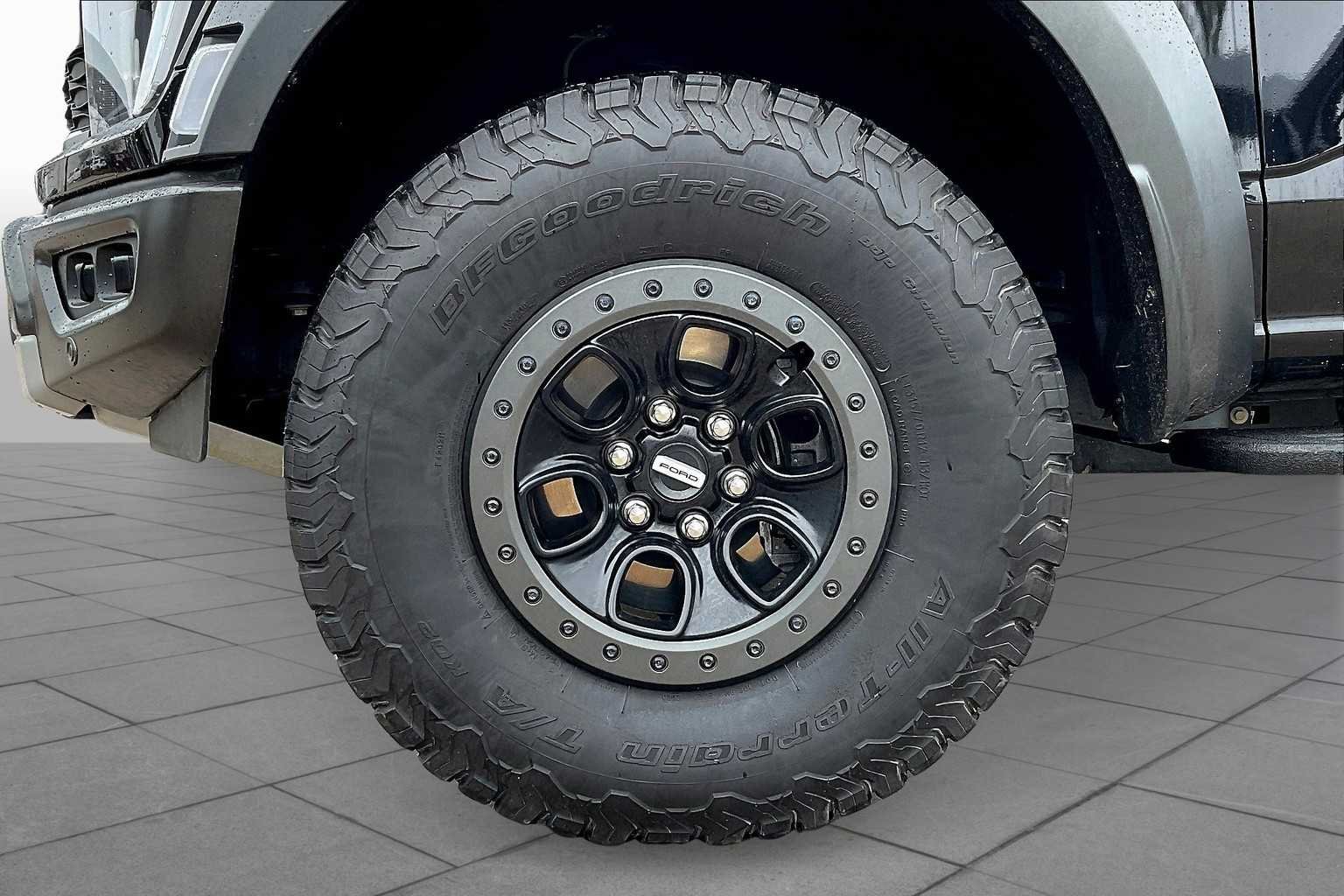 Used 2023 Agate Black Metallic Ford Raptor image 9