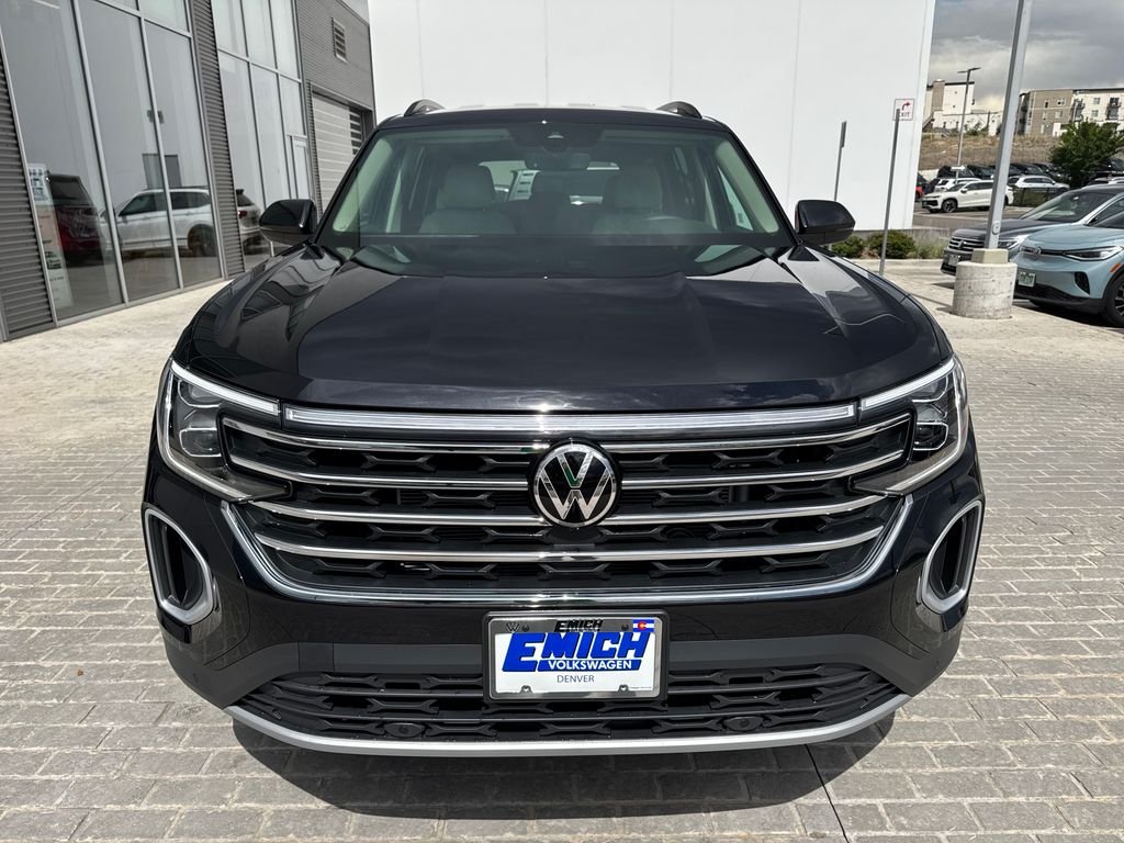 New 2026 Deep Black Pearl Volkswagen 2.0T SE w/Technology image 8