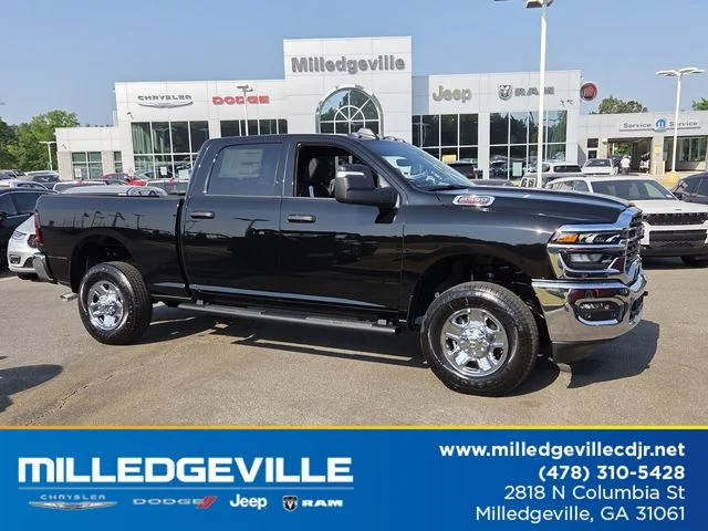 New 2026 Diamond Black Crystal Pearl-Coat Exterior Paint RAM Tradesman image 1