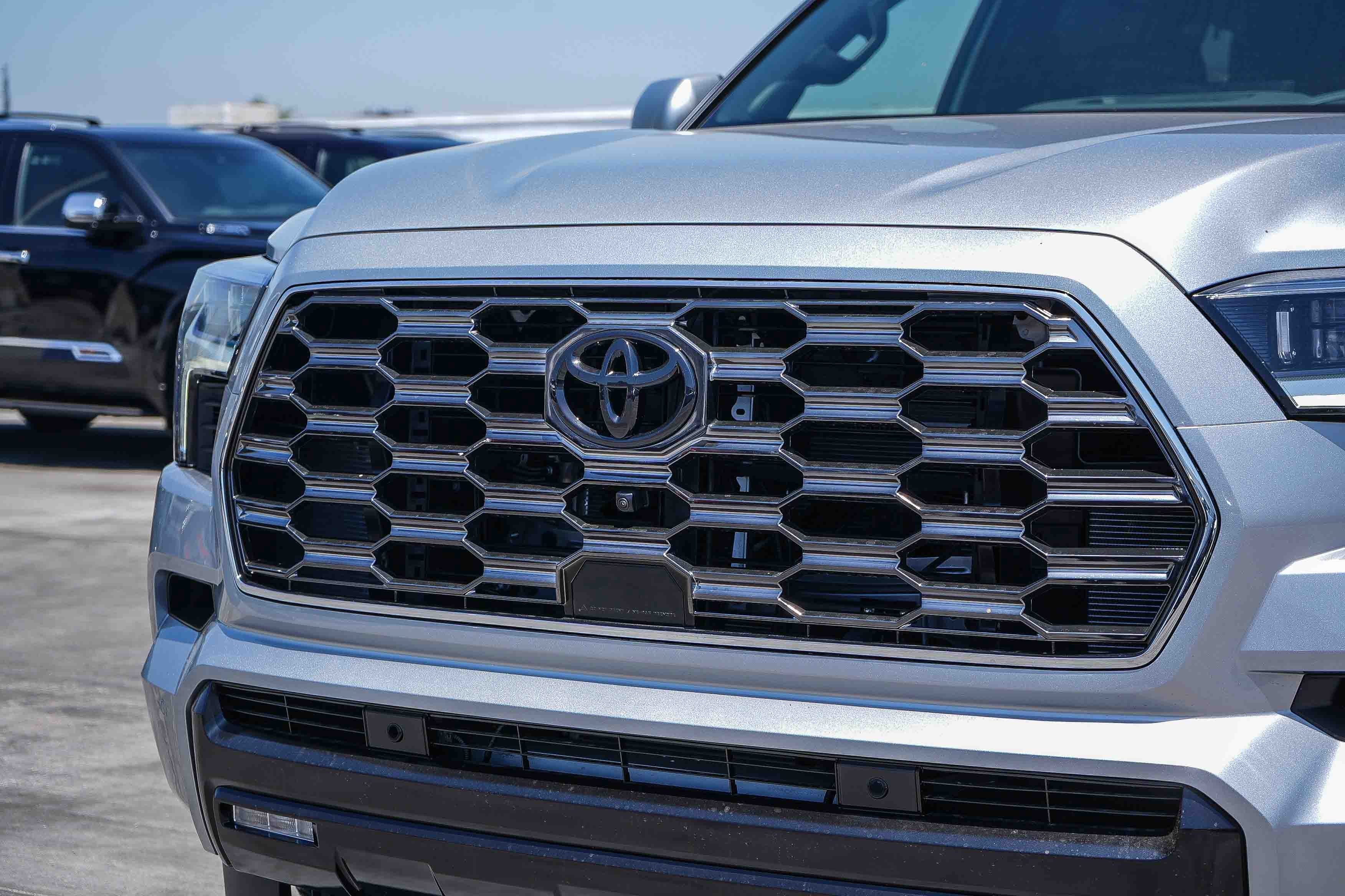 New 2026 Celestial Silver Metallic Toyota  Platinum image 5