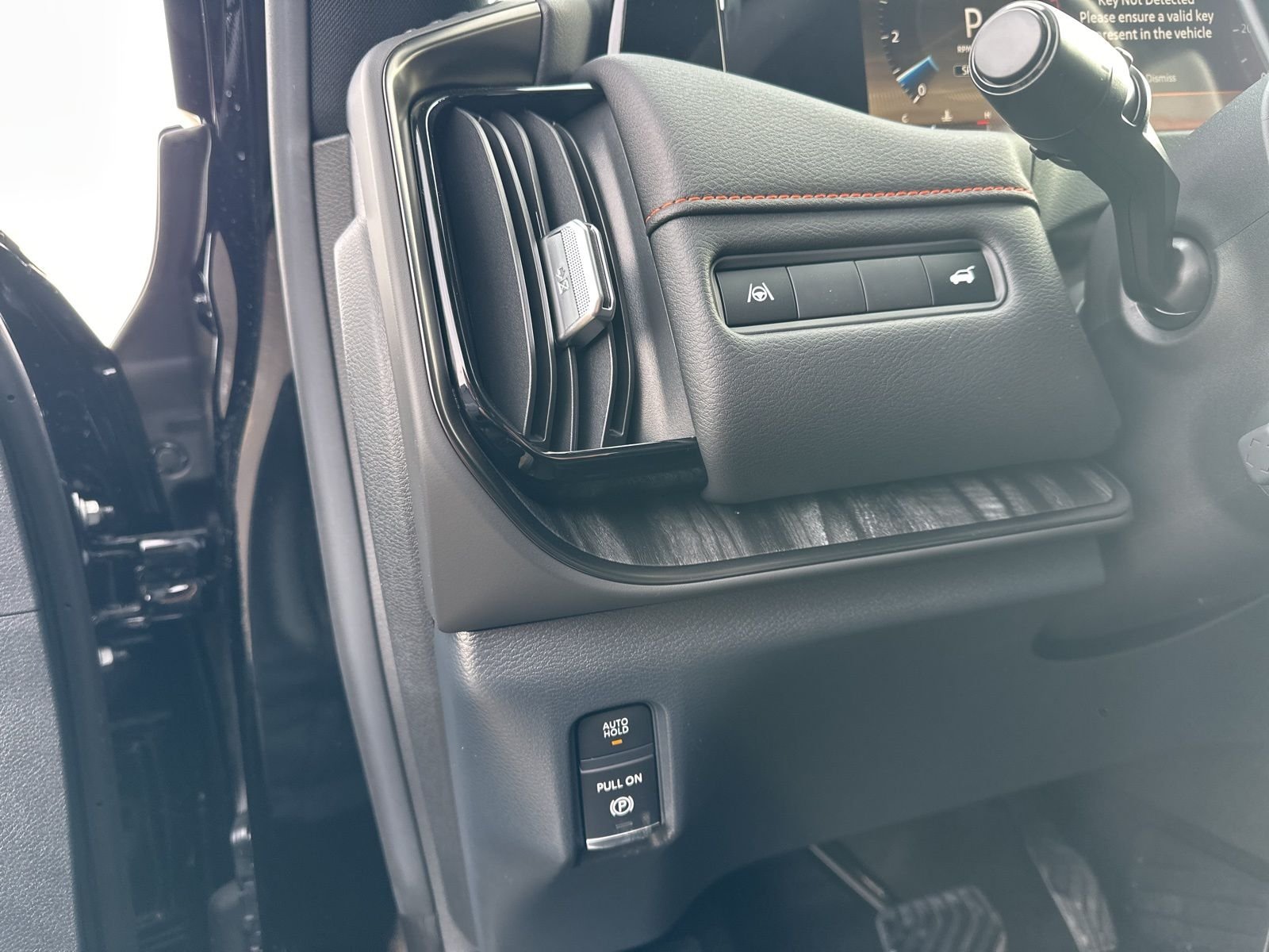 New 2026 Black Nissan PRO-4X image 18