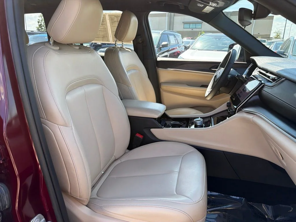 Used 2023 Red Jeep Limited image 19