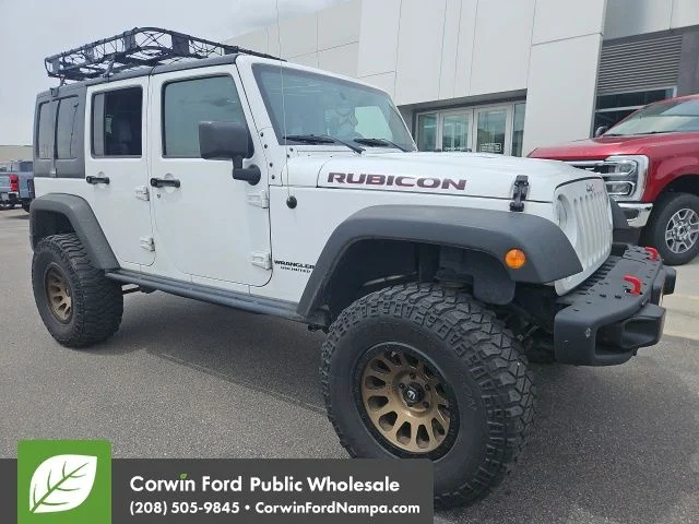 Used 2016 White Jeep Unlimited Rubicon image 2