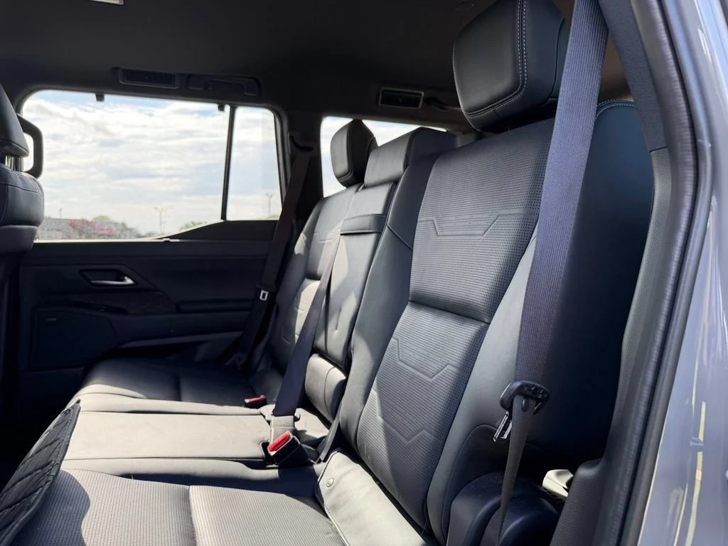 Used 2025 Gray Lexus Luxury image 15