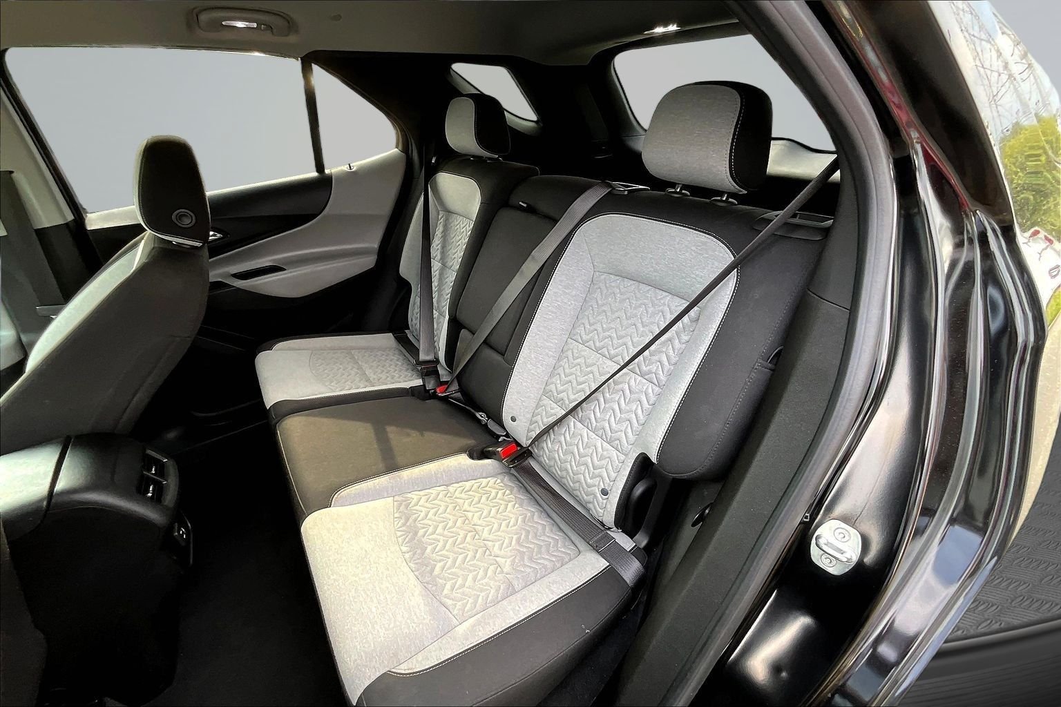 Used 2022 Black Chevrolet LS image 21