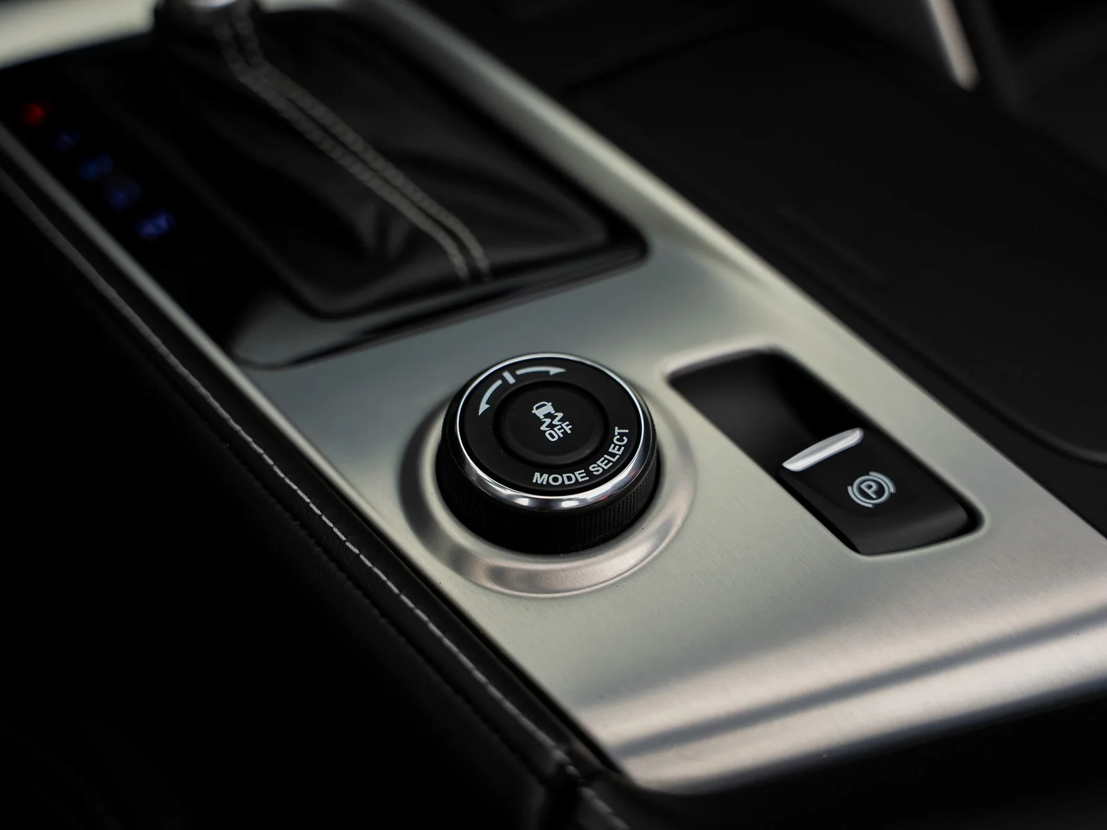 Used 2019 Red Chevrolet Z06 image 48
