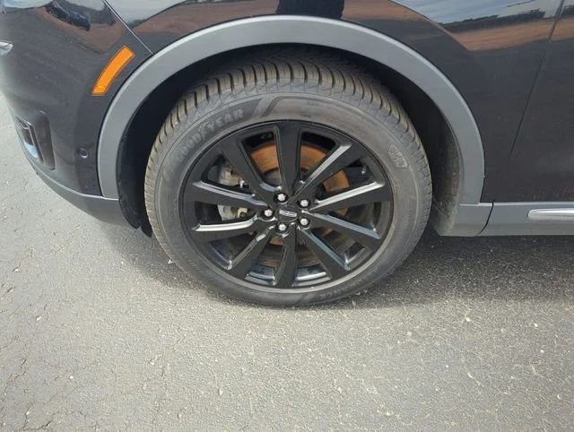 Used 2020 Black Lincoln Reserve image 32