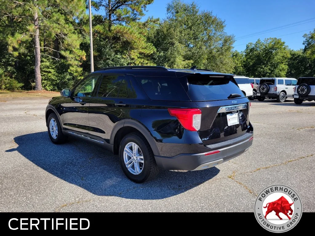 Used 2023 Black Ford XLT image 4