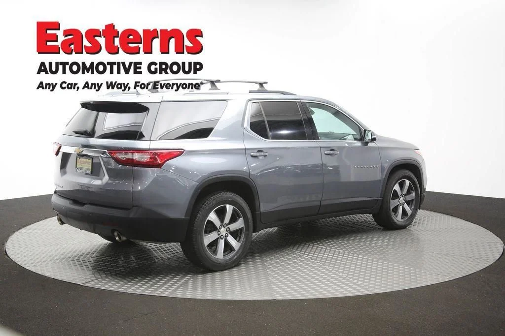 Used 2018 Gray Chevrolet 3LT image 46