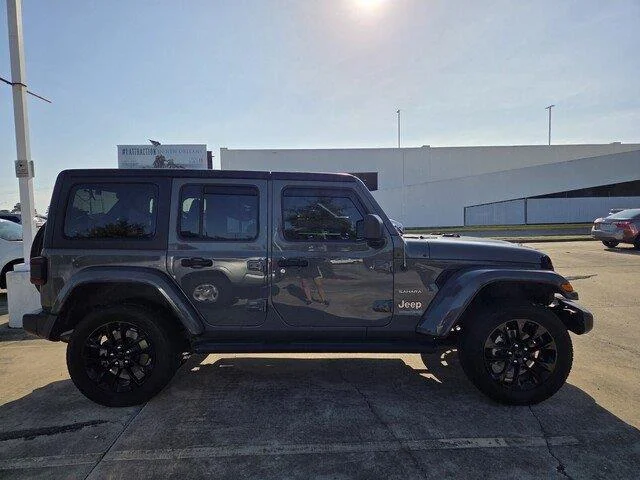 Used 2021 Sting-Gray Clearcoat Jeep Unlimited Sahara image 5
