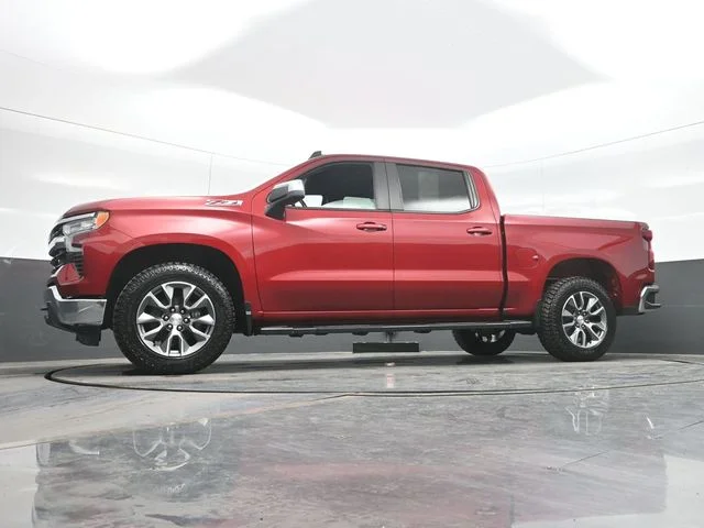 Used 2024 Red Chevrolet LT image 21