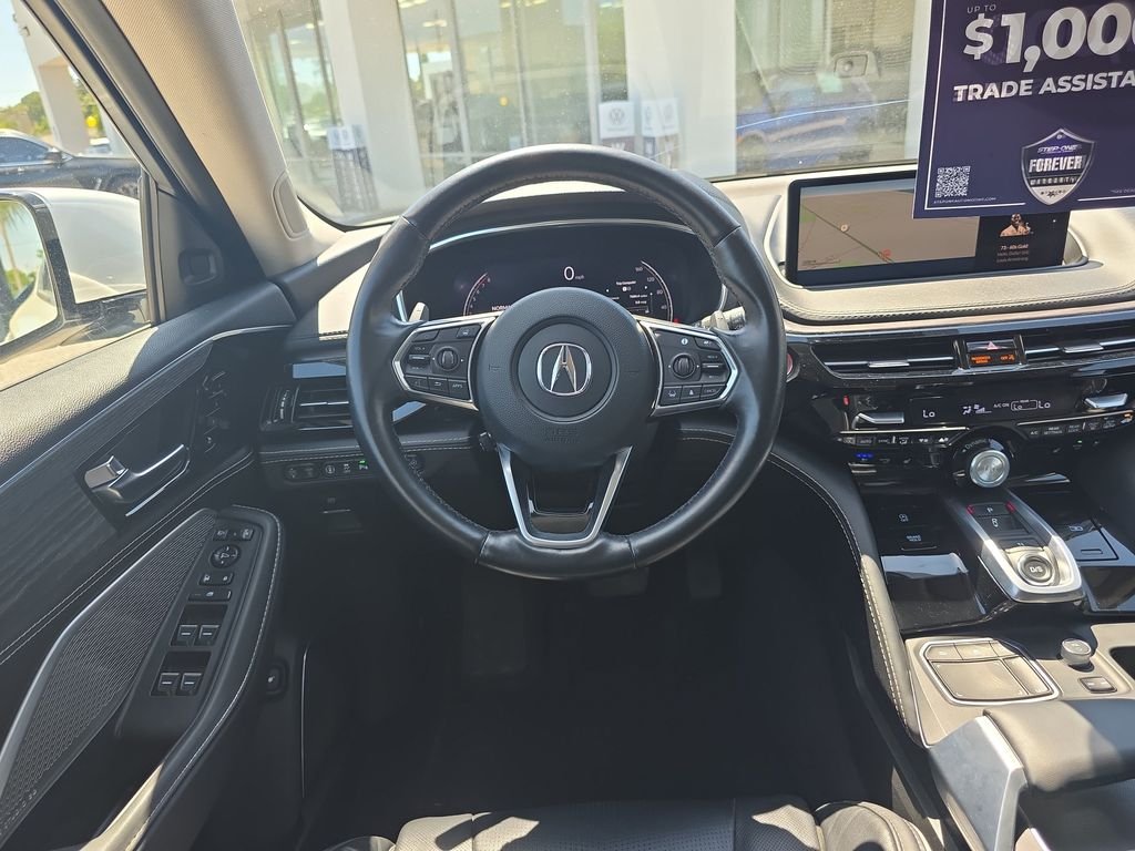 Used 2023  Acura Advance image 16