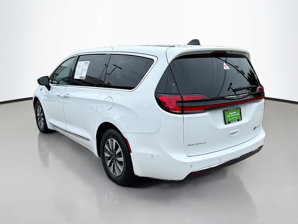Used 2023 Bright White Clearcoat Chrysler Hybrid Limited image 5