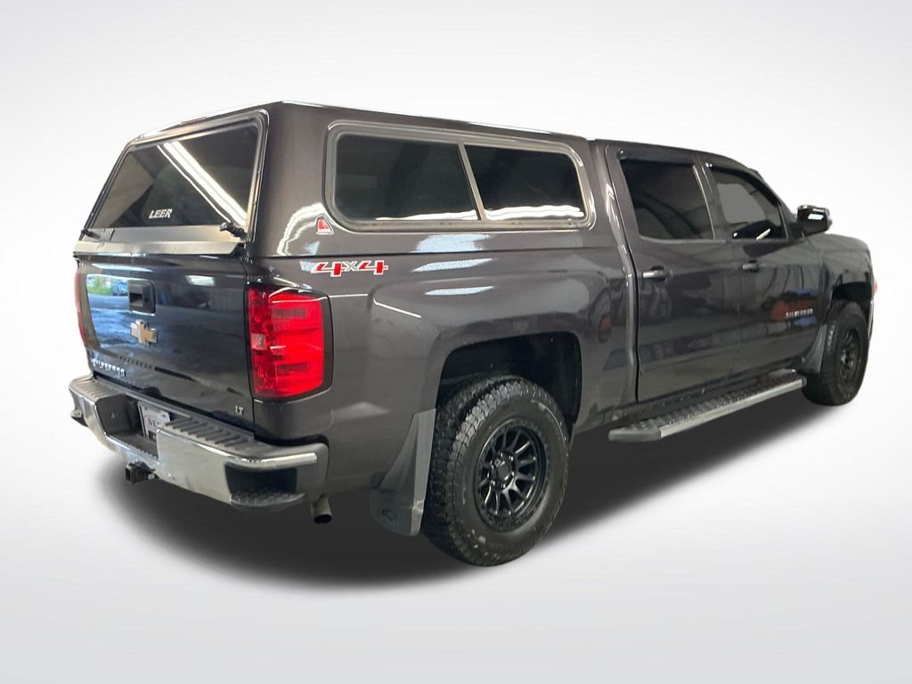 Used 2016 Gray Chevrolet LT image 9