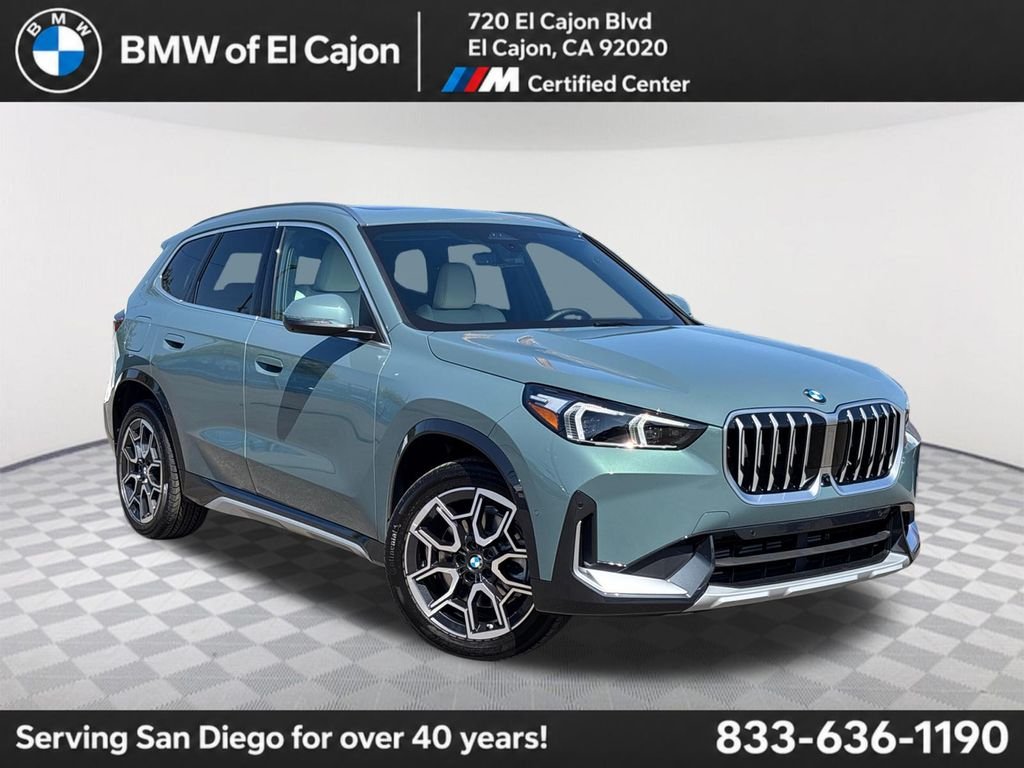 New 2027 Cape York Green Metallic BMW xDrive28i image 1