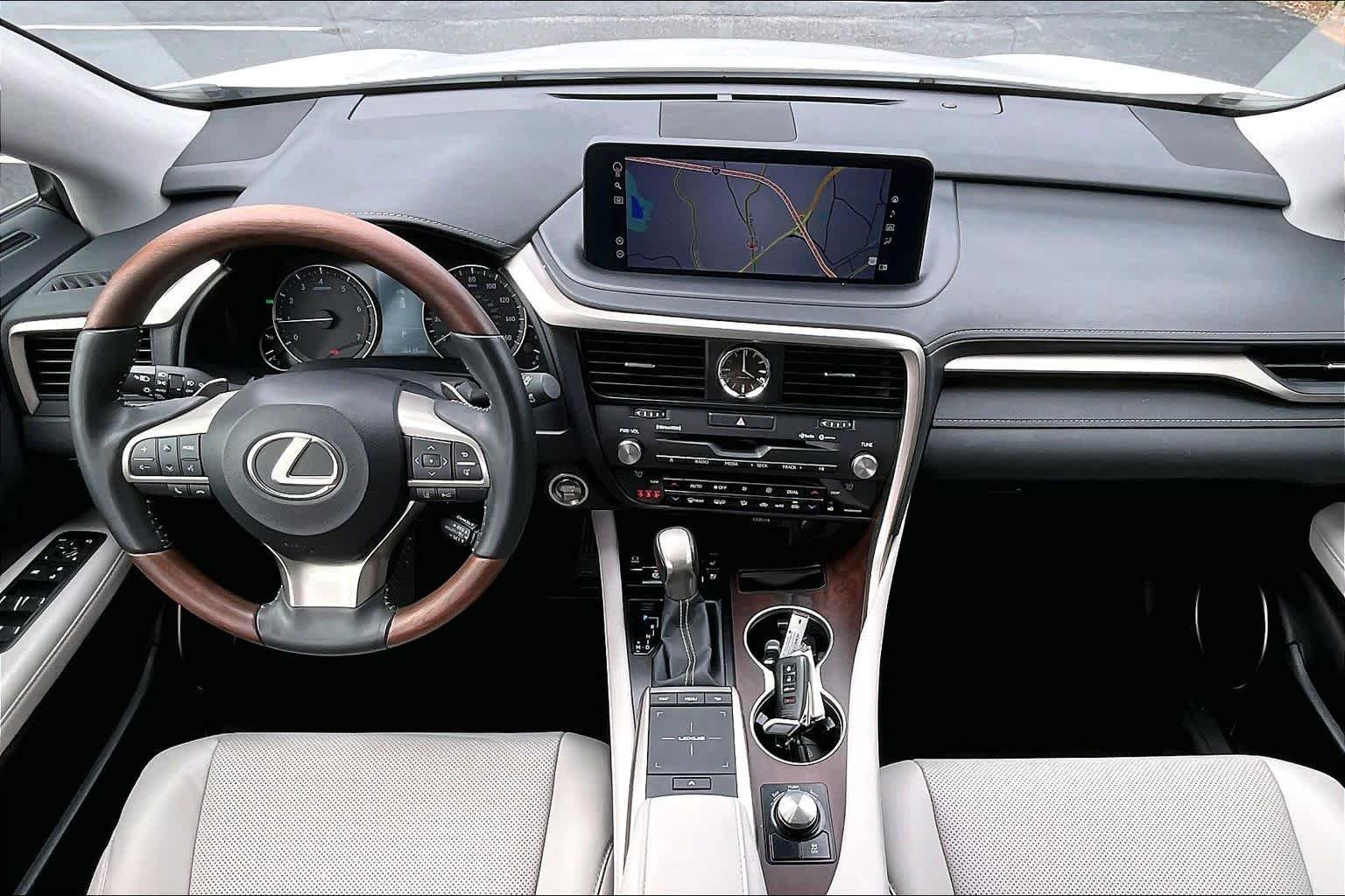 Used 2022 Eminent White Pearl Lexus  image 15
