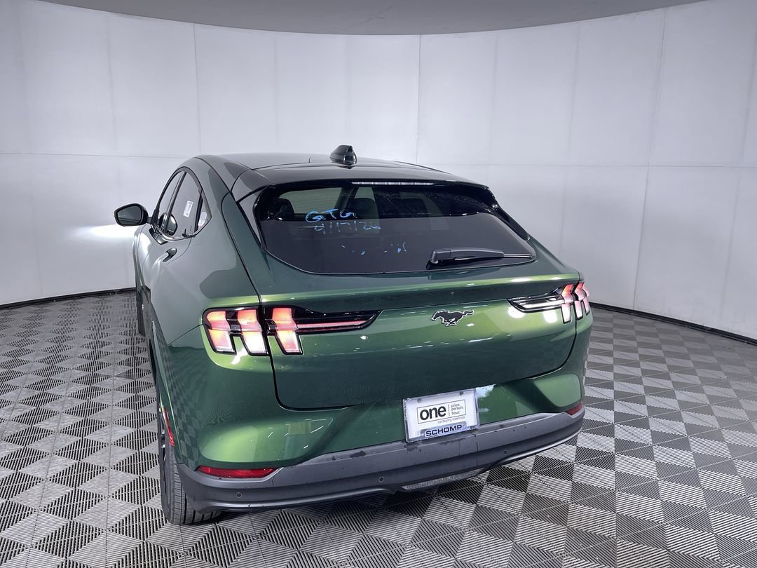 New 2026 Eruption Green Metallic Ford Premium image 24