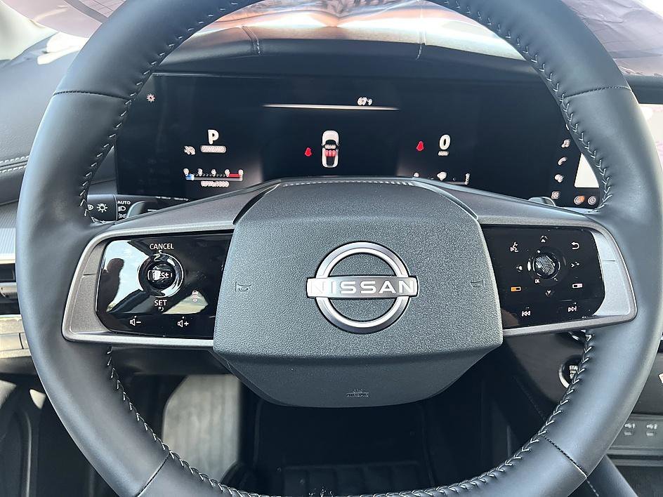 Used 2025 Gun Metallic Nissan SL image 23