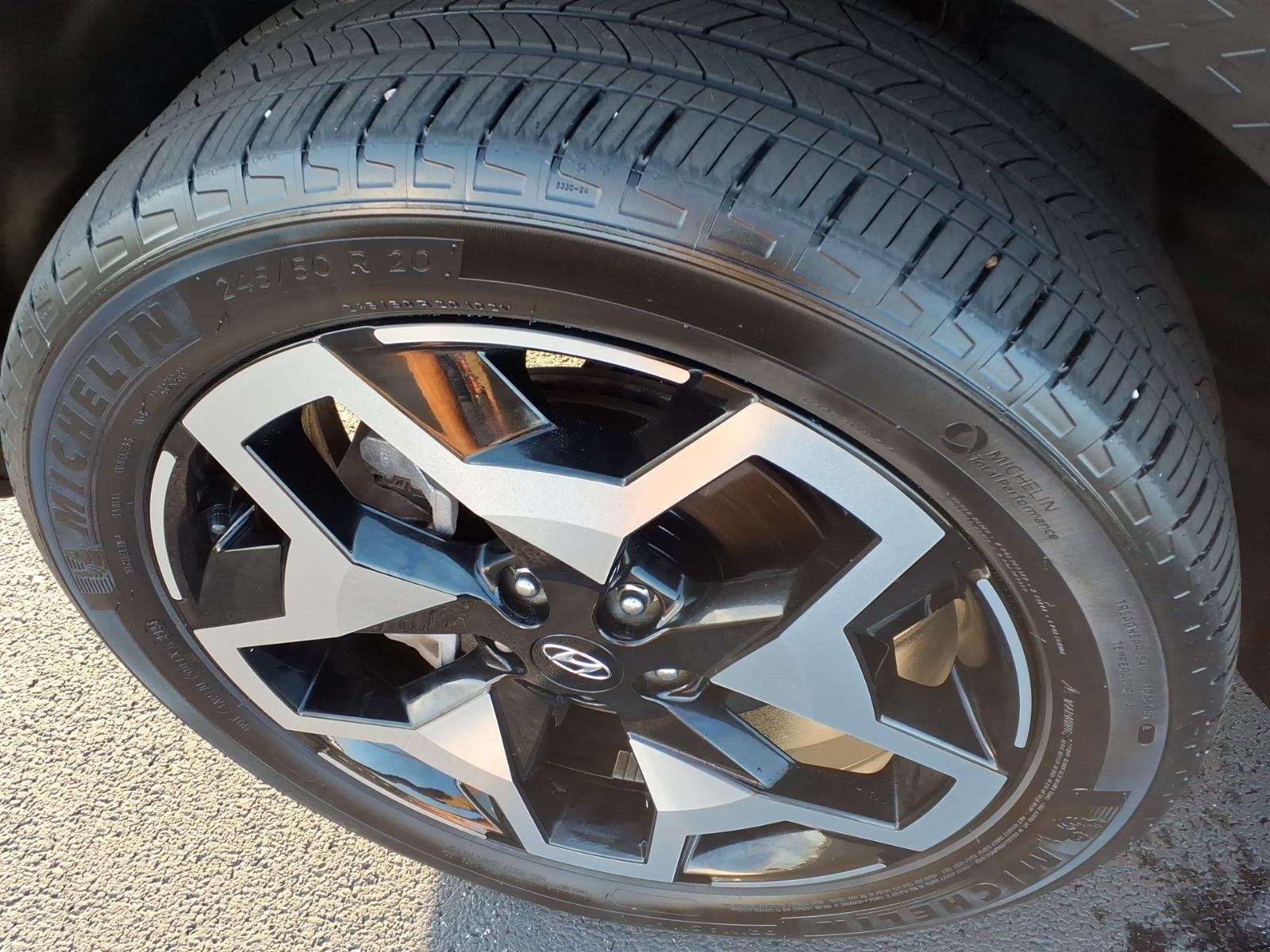 2024 Hyundai Santa Cruz Limited - Photo 18