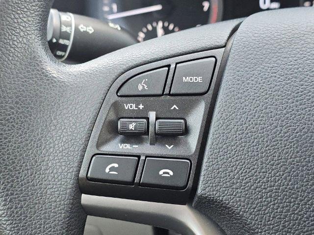 Used 2021 White Cream Hyundai  image 15