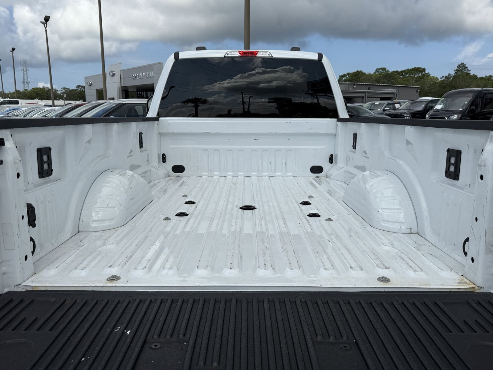 Used 2024 Oxford White Ford XLT image 10
