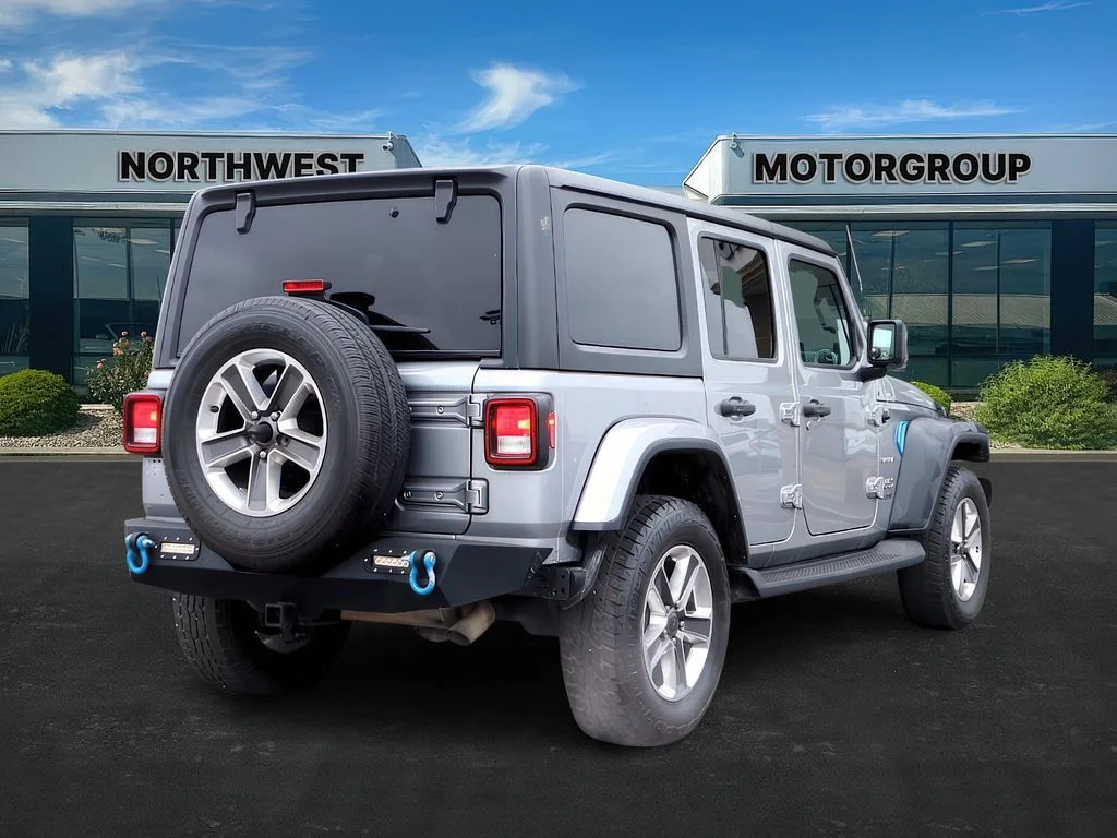 2020 Jeep Wrangler Unlimited Sahara - Photo 7