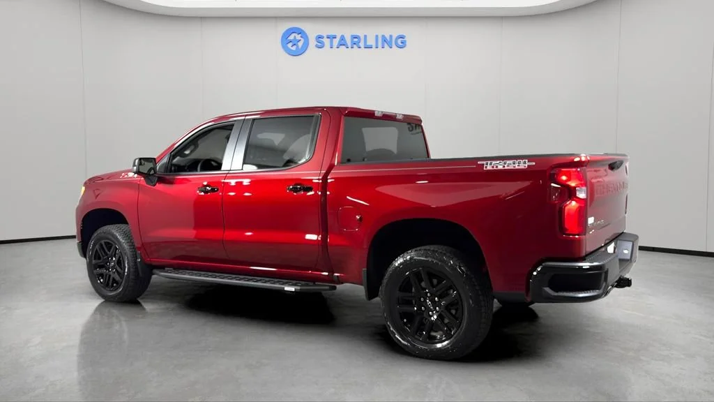 Used 2025 Radiant Red Tintcoat Chevrolet LT Trail Boss image 4