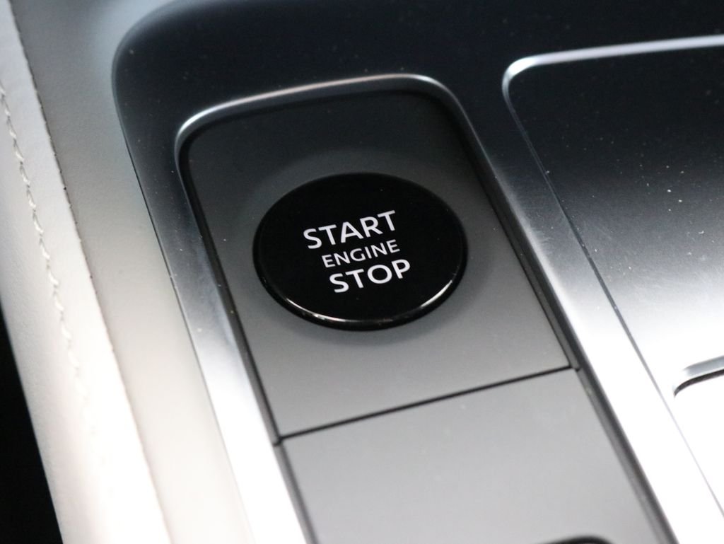 New 2027 2T DEEP EMRD INFINITI Autograph AWD image 22