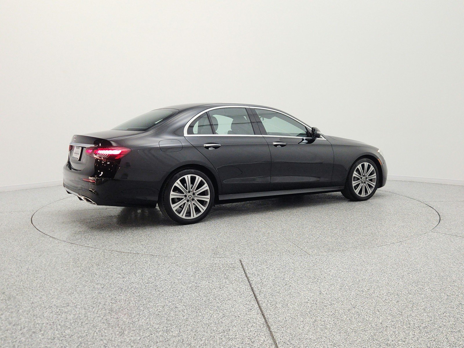 Certified Used 2022 Black Mercedes-Benz E 350 RWD Sedan image 5