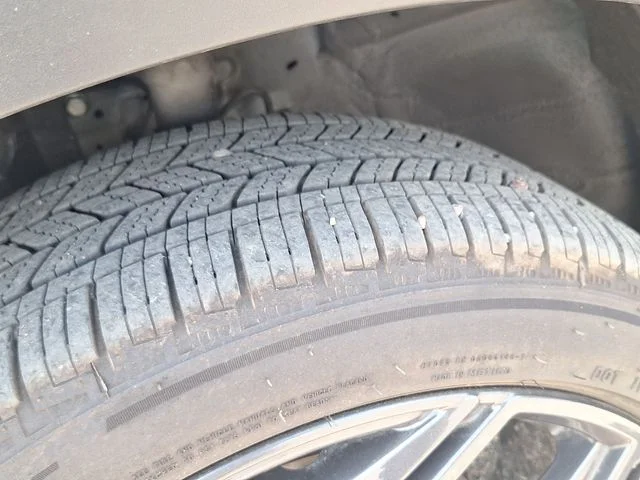 Certified Used 2025 Black Nissan SR image 28