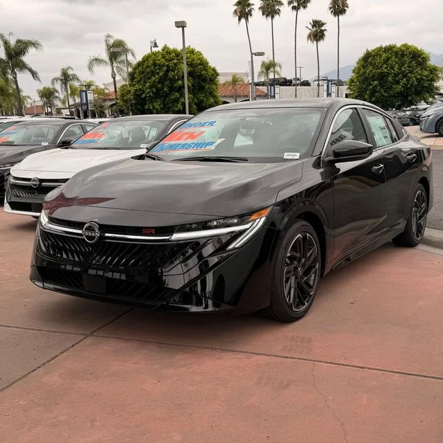 New 2026 Super Black Nissan SR image 2