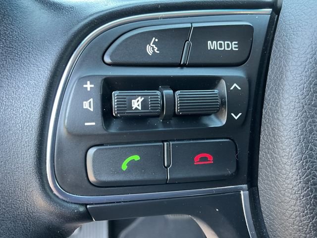 Used 2017 Silver Kia EX image 19